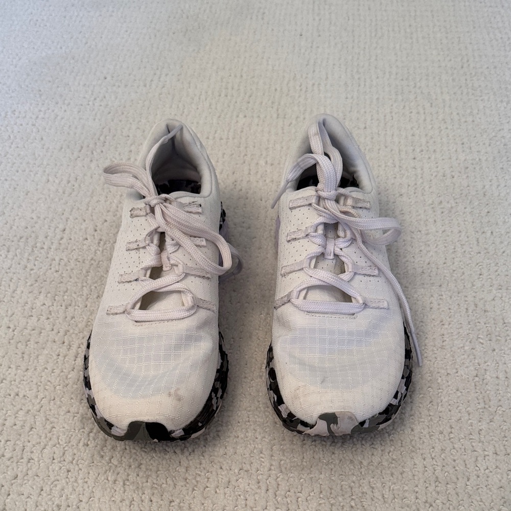 NOBULL White Women's Athletic Shoes